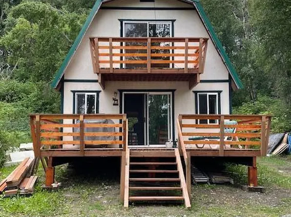 25562 W Isa Rd, Wasilla, AK 99623