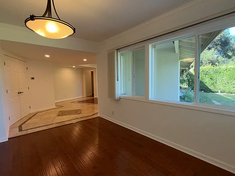 1385 Greenmont Dr — Photo 22
