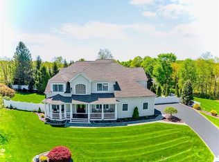 10 Bassett Ct, Baldwin Place, NY 10505