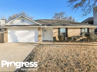 7537 Arbor Park Dr, Fort Worth, TX 76120