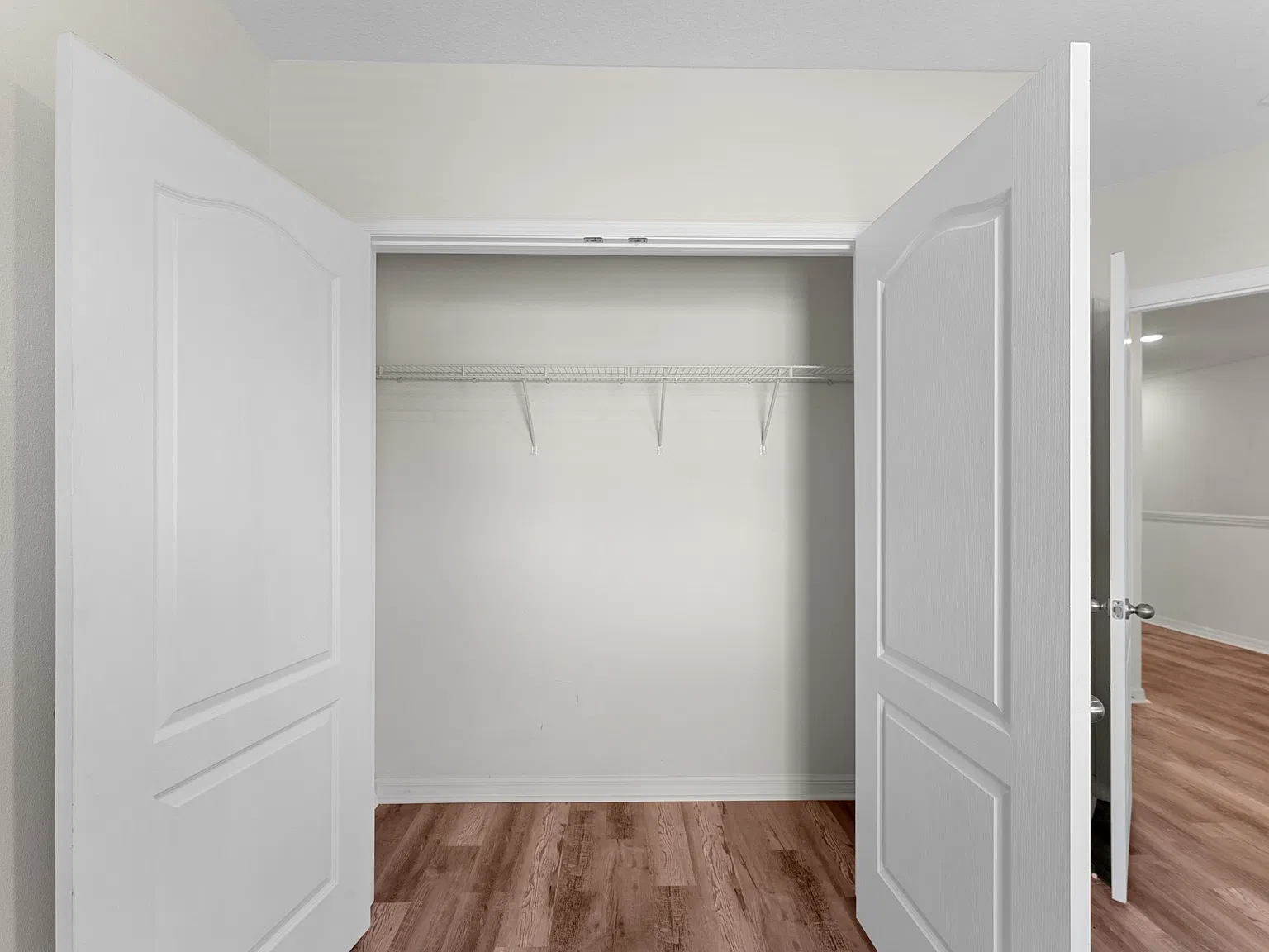 1607 Primo Ct — Photo 3