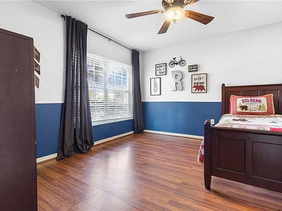 4th image of 522 Little Lake Ct
