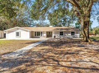 1122 S Mulrennan Rd, Valrico, FL 33594