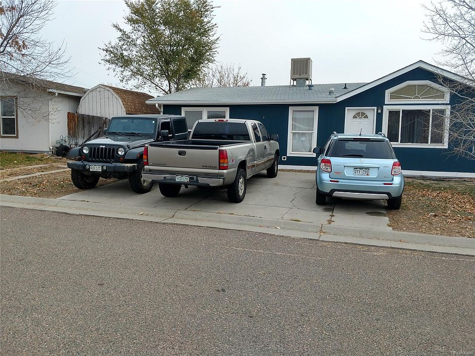1st image of 220 Valdai St