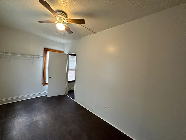 623 Jefferson Ave #4 — Photo 4