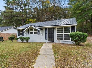 858 Clements St, Thomson, GA 30824