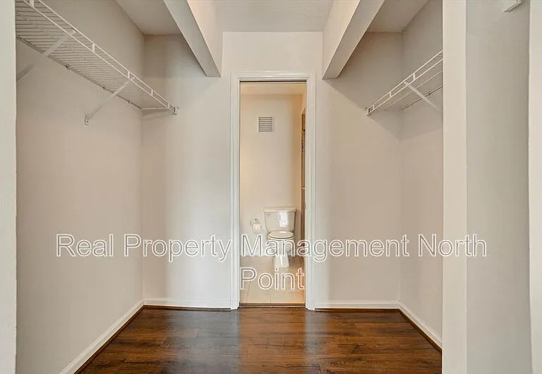 3513 Essex Ave — Photo 18