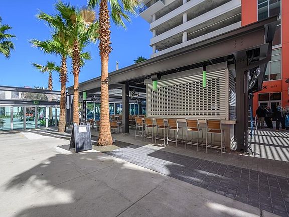 3rd image of 1120 E Kennedy Blvd Unit 317