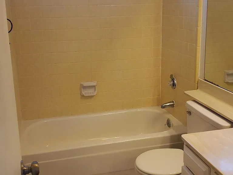 1134 W Hermosa Dr — Photo 4