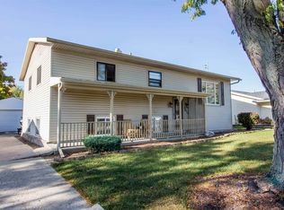 2511 Corby Dr, Fort Wayne, IN 46815