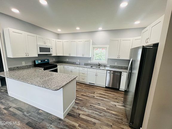 2nd image of 479 N 5th St