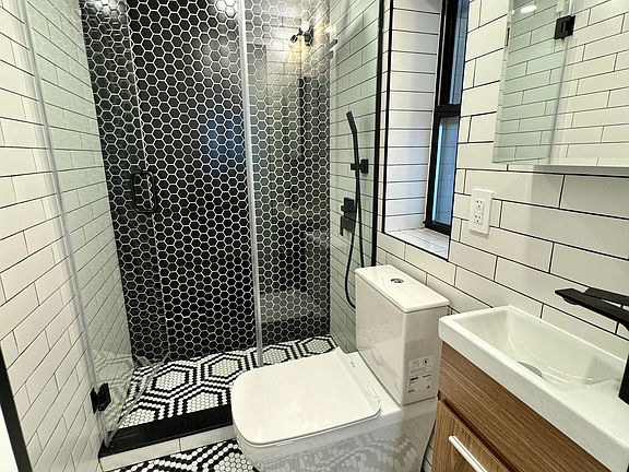 4th image of 442 E 9th St #3M