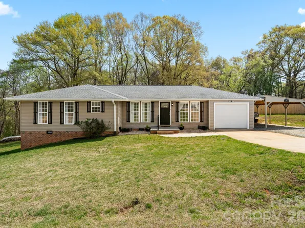 154 Shadowgate Dr, Forest City, NC 28043