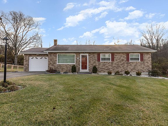 4th image of 715 Carol Dr