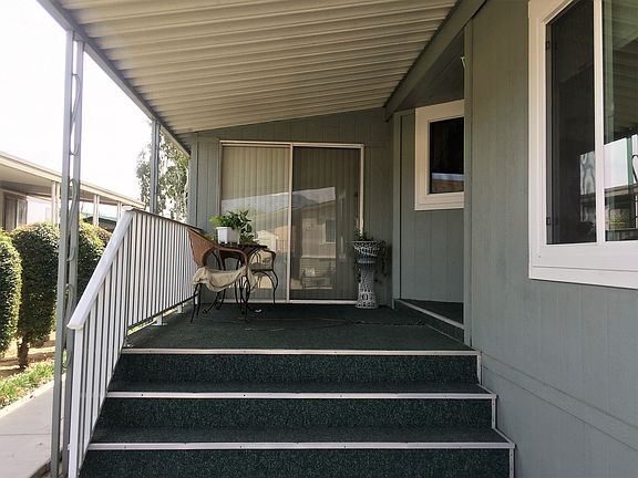 4th image of 1456 E Philadelphia Ave #319