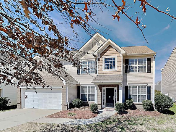 9423 Pepperidge Ave NW