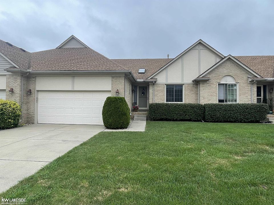1st image of 30111 Indianwood Dr