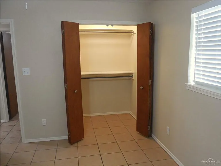 118 E Iris Ave — Photo 23