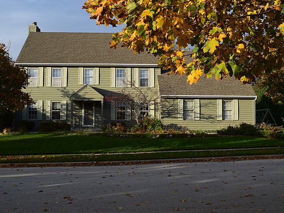 2nd image of 2938 Willard Ln