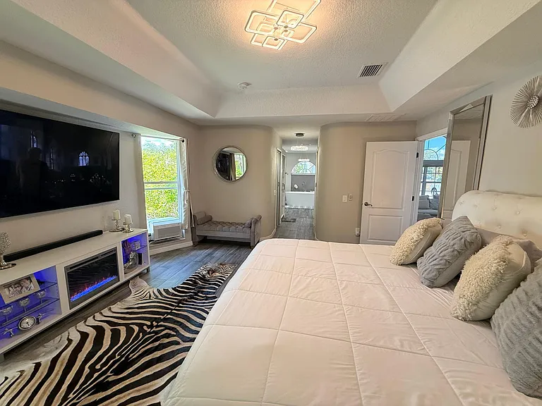 4238 Surfside Ct — Photo 34