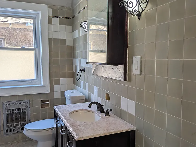 2245 Glynn Ct — Photo 8