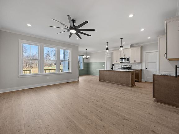 5th image of 1225 Antioch Church Rd