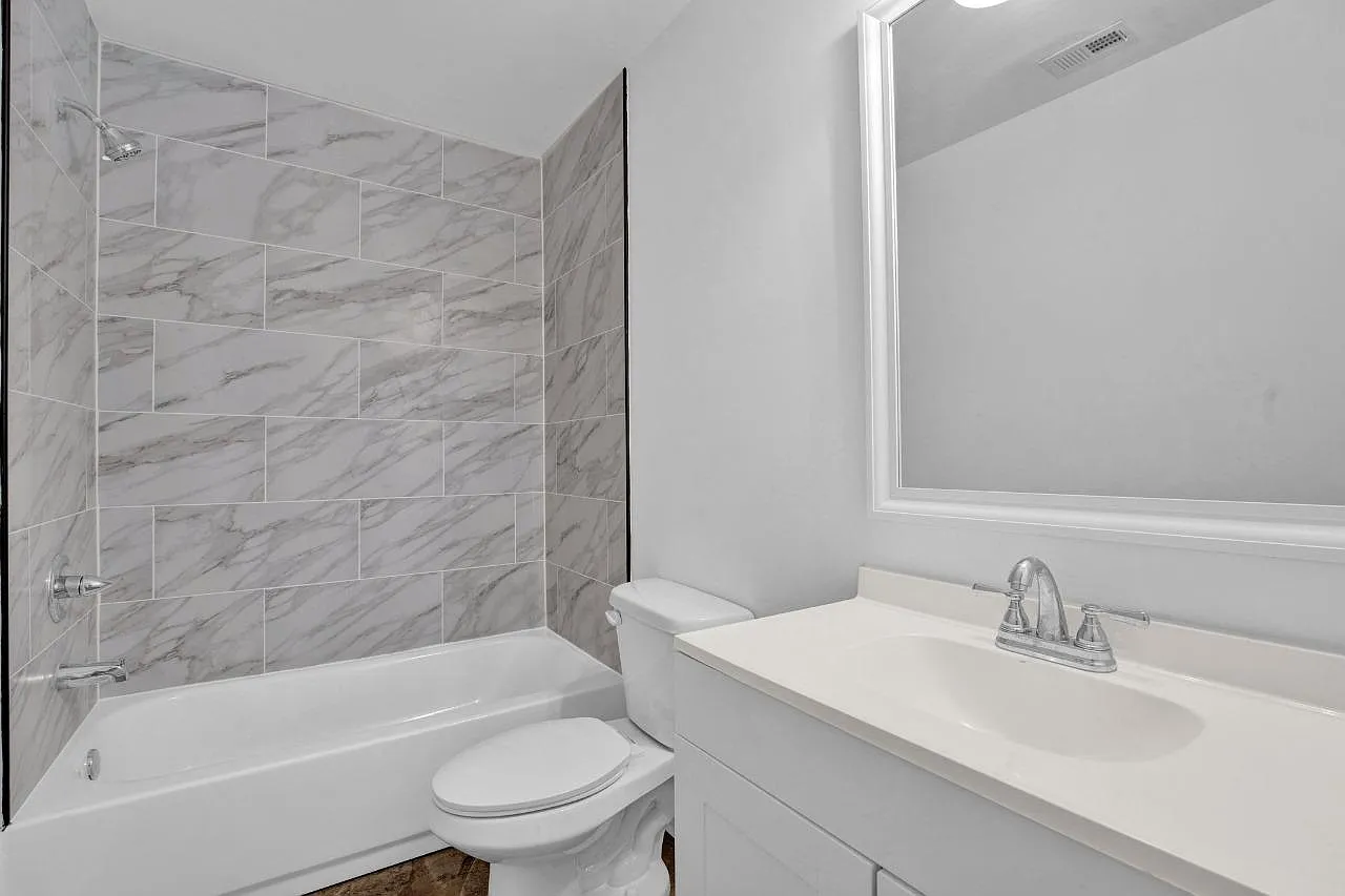 Brand-New 4-Bedroom Home with Stylish Open Floor Plan — Photo 2