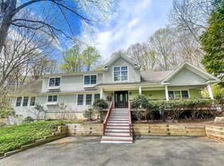 20 Spring Hollow Rd, Saint James, NY 11780