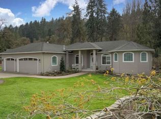 1320 S Water St, Silverton, OR 97381