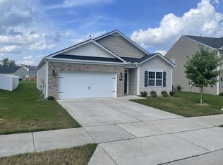 908 Sea Holly Dr, Zebulon, NC 27597