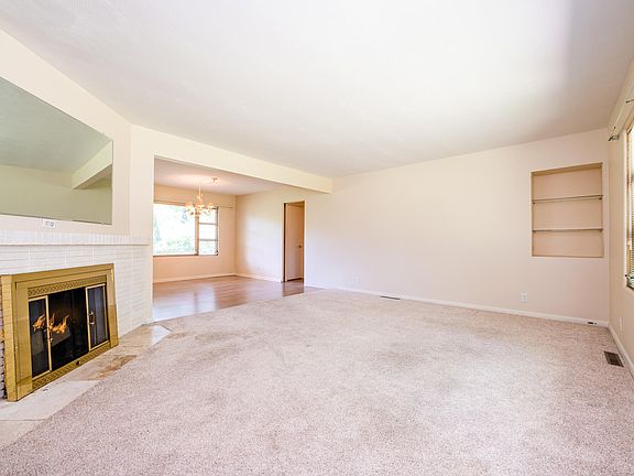 5th image of 524 Wagner Ct