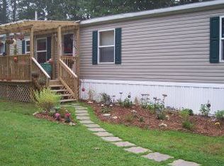 65 Primrose Ln, Brunswick, ME 04011