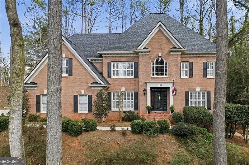 2105 Lake Grove Ln photo 1