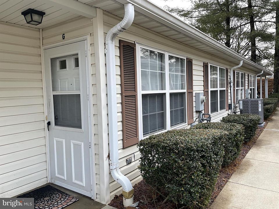 1st image of 1815 Vincenza Dr APT G