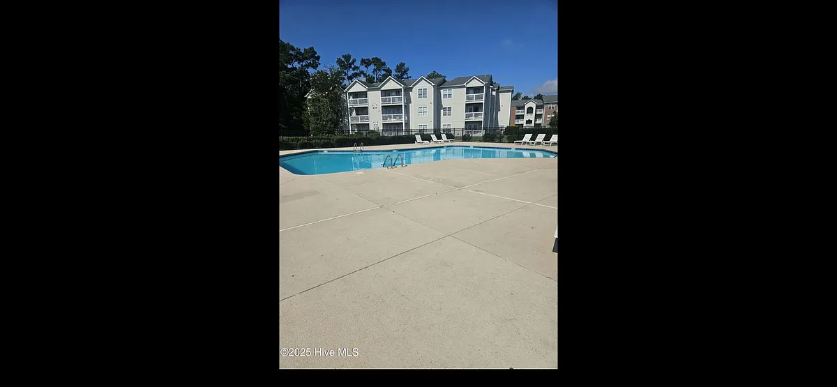 Photo 2 of 10 - 802H Bryce Ct #H - Wilmington, NC Building Photo - 802H Bryce Ct #H