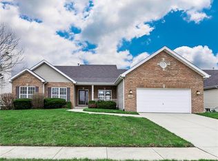 713 Willow Spring Hill Dr, Fairview Heights, IL 62208