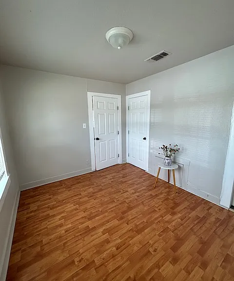 1409 S Western St — Photo 17