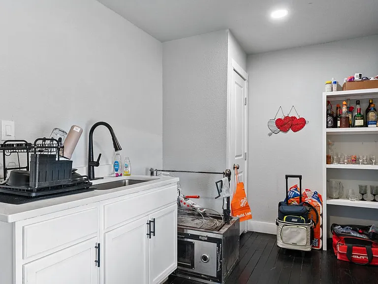 15285 S Skaggs Rd — Photo 7