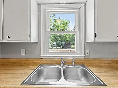 106 E Walnut St #1 — Photo 16