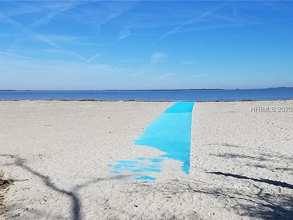 2nd image of 8 Hammock Breeze Way