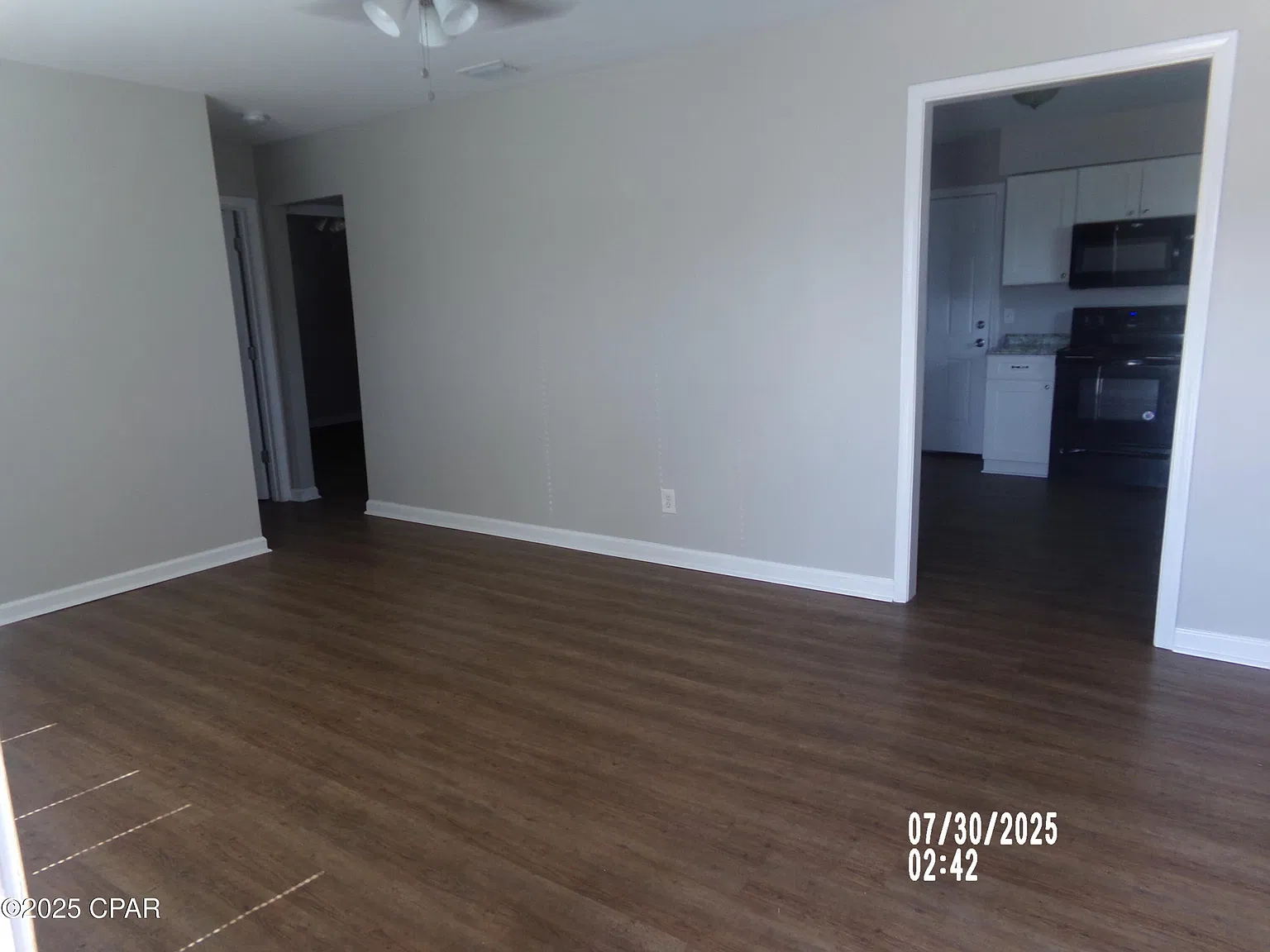 2 bed, 900 sqft, $1,000 — Photo 2