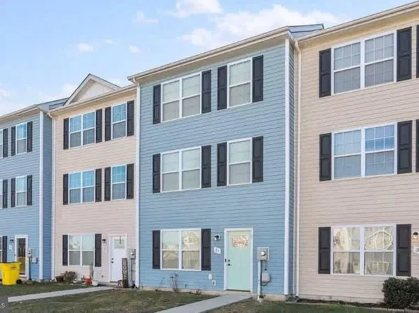 31 Baltic Ct, Inwood, WV 25428