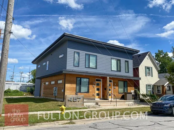 457 4th St NW, Grand Rapids, MI