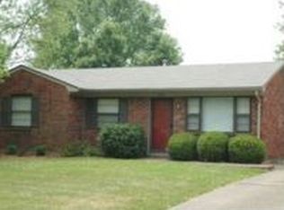 10102 Cardigan Dr, Jeffersontown, KY 40299