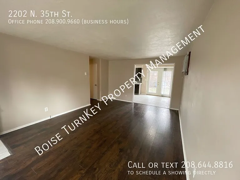 2202 N 35th St — Photo 15