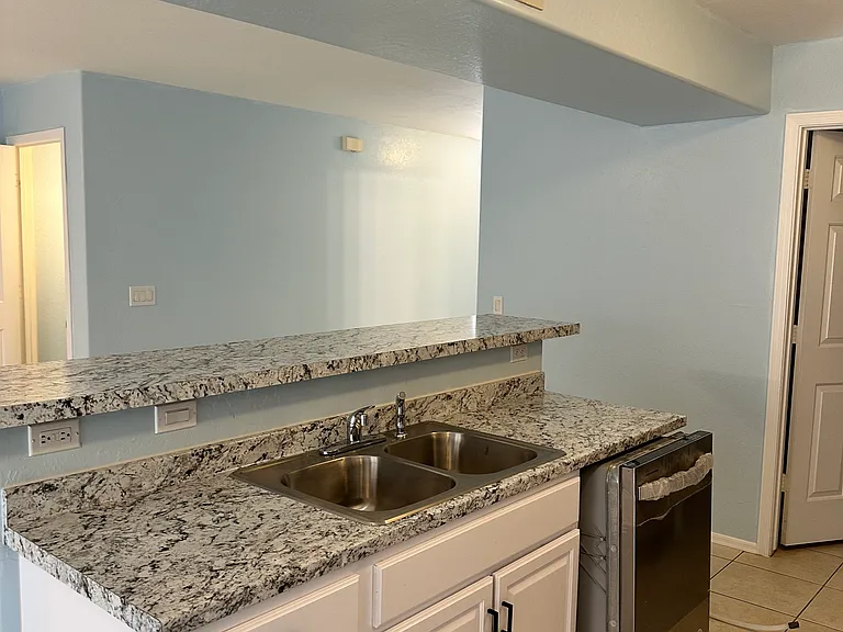 15855 S Moon Valley Rd #A — Photo 7