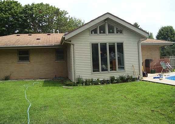 2nd image of 55667 Riverview Manor Dr