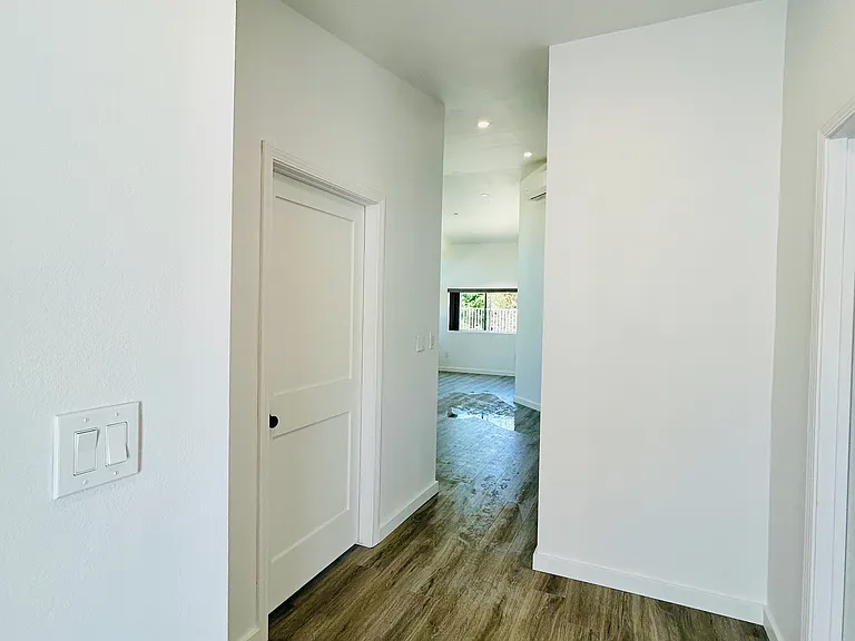 870 Windridge Cir #1 — Photo 26