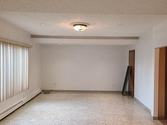 5th image of 131 Lexington Ave