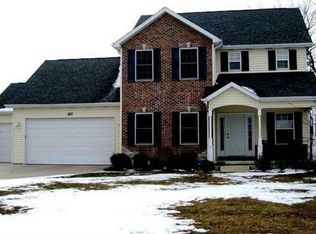 230 Falcon Way, Valparaiso, IN 46385